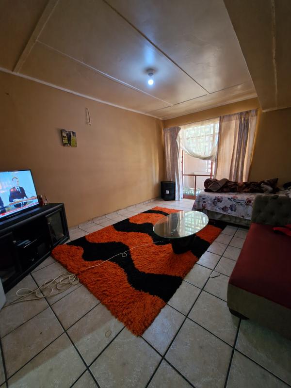 6 Bedroom Property for Sale in Vryburg North West